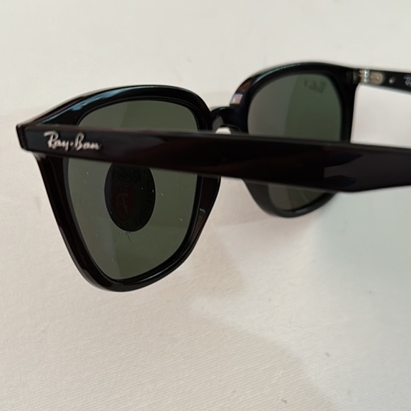 Ray Ban Polarized Unisex Sunglasses RB4362
55-18-145 Black Preppy Square - Picture 10 of 10